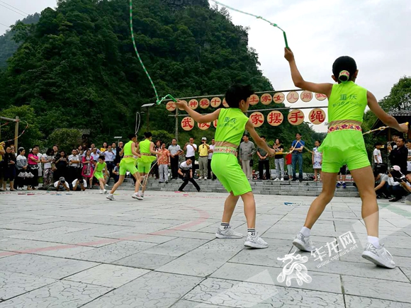 黔江区小学最新动态报道